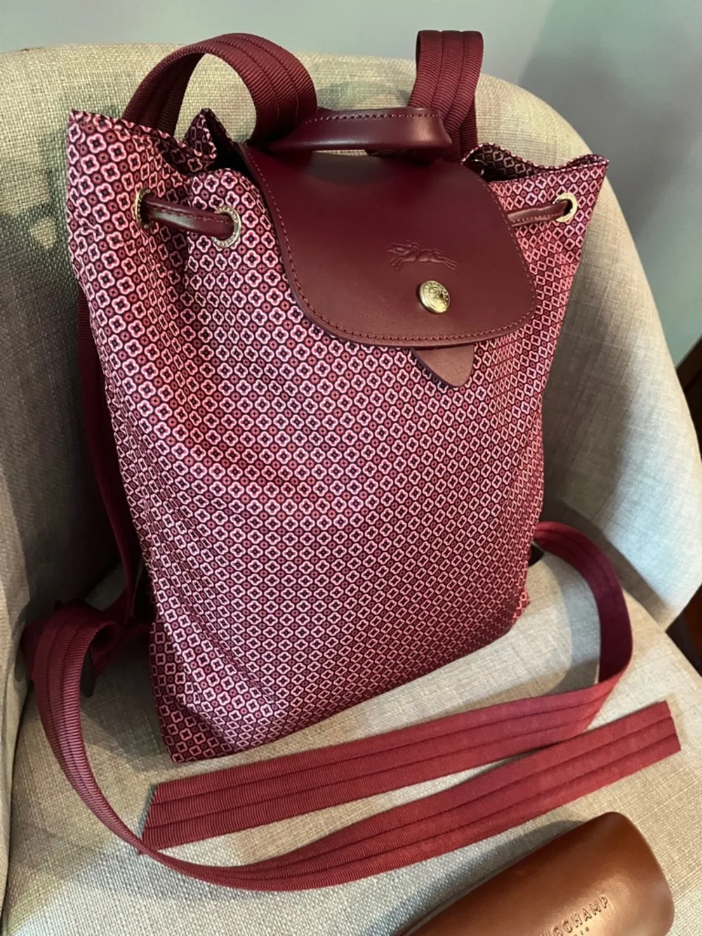 Longchamp Le Pliage Dandy Backpack in Red Fig Color w/a Brown Eyeglass Case EUC